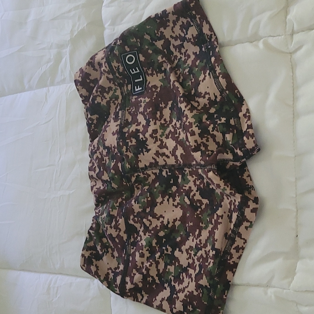 Fleo shorts